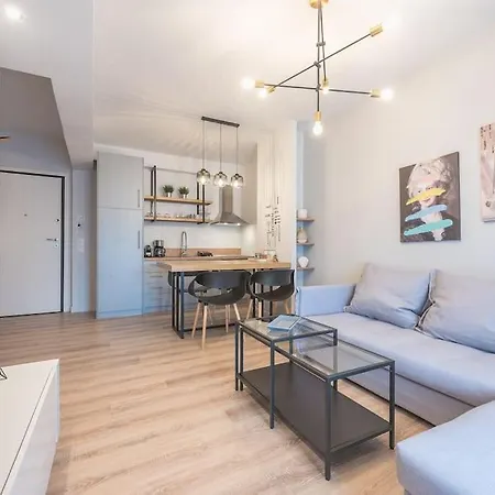 Modern Apartment *