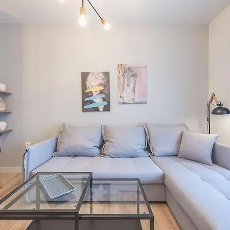 Apartment Modern *